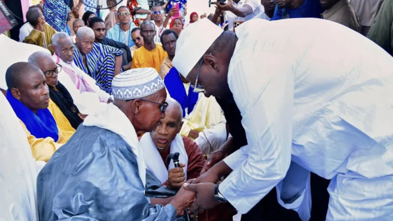 Sonko à Louga entre condoléances et visite de courtoisie